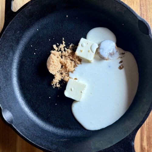 cast iron skillet cinnamon roll caramel ingredients in pan