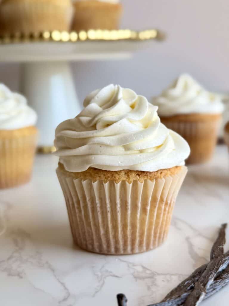 Classic Vanilla Cupcakes with Vanilla Buttercream